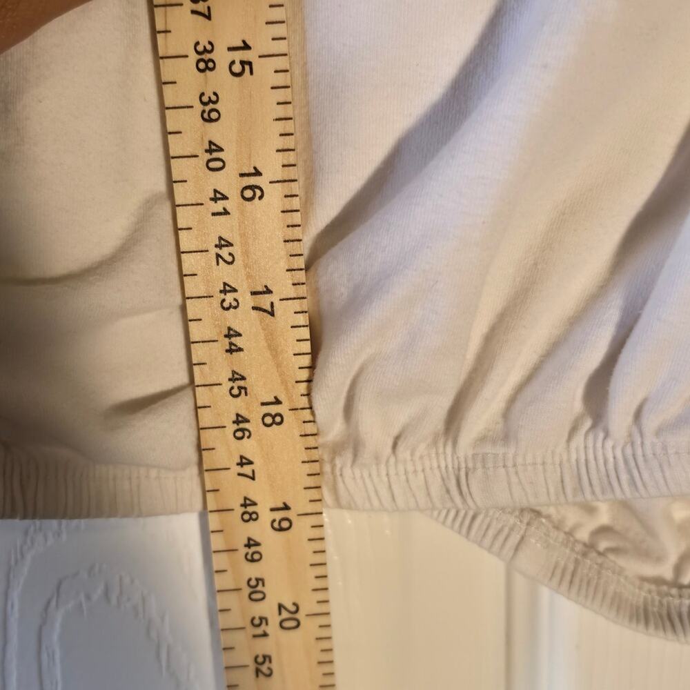 Olivia Rae White Elastic Hem Crop Top Short Sleeve Blouson Tee - Picture 5 of 6